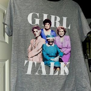 The Golden girls graphic T-shirt reads/girl talk